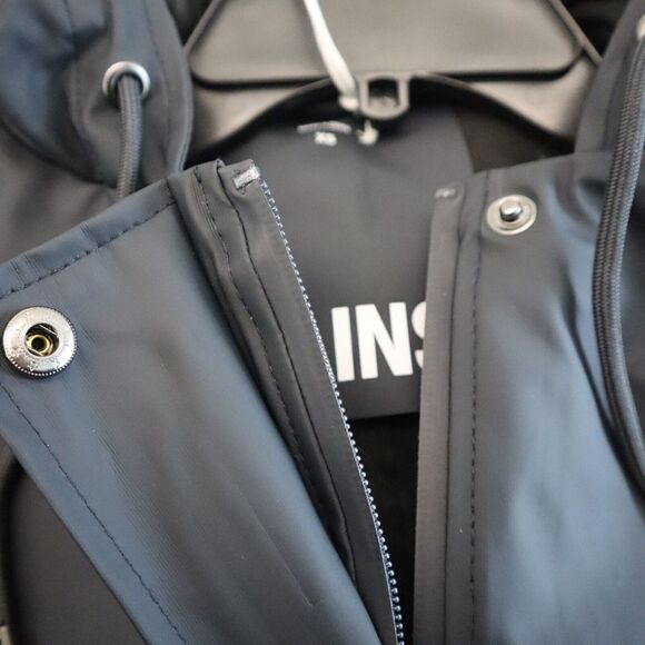 RAINS 18550 Women's Sz XS Navy Blue String Parka Waterproof Rain Jacket $155 - Picture 6 of 11